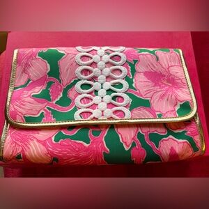 🌺 Lilly Pulitzer Envelope Pouch- iconic Hibiscus Kiss Print 🌺